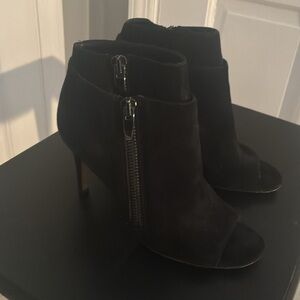 Elegant Black Suede Ankle Boots